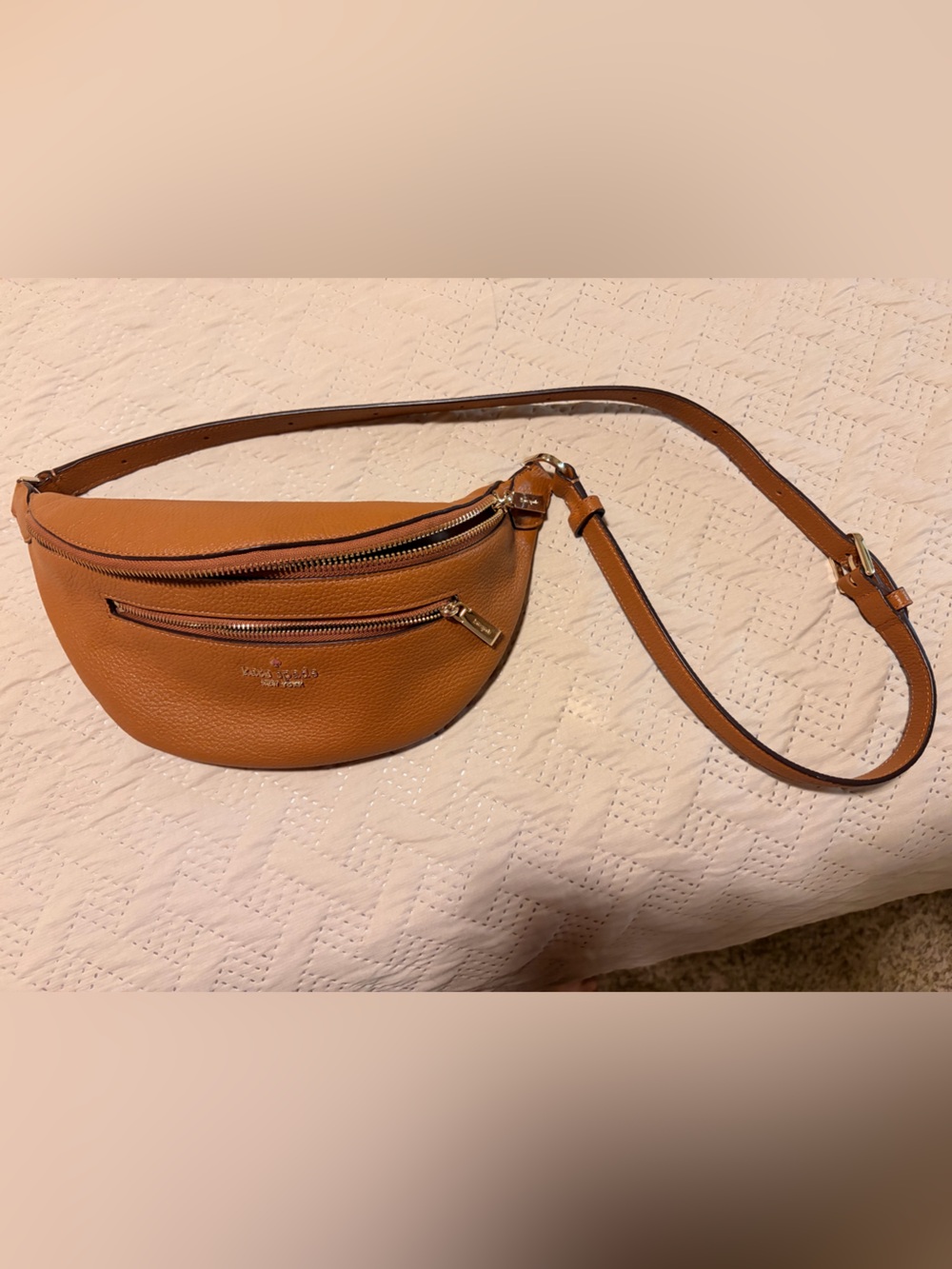 Leather Crossbody Bag in Tan